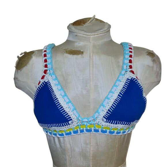 Crocheted Bikini Top No tag see measurements for size - Picture 1 of 4
